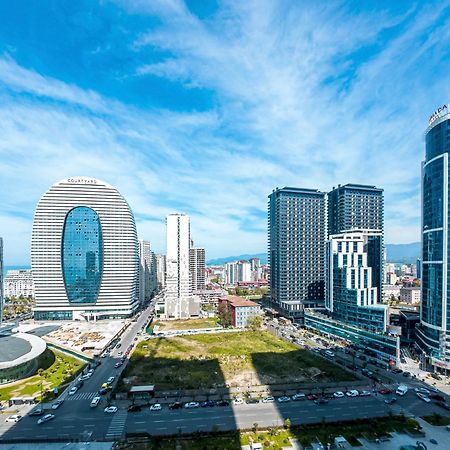Amazing View Apartments バトゥーミ エクステリア 写真