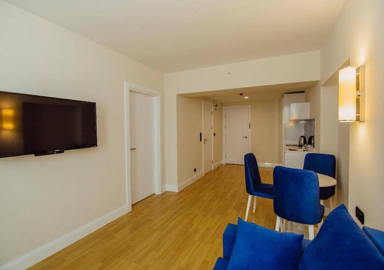 Amazing View Apartments バトゥーミ エクステリア 写真