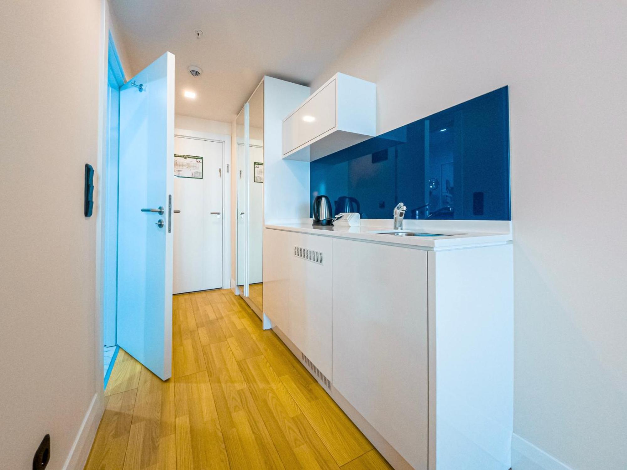 Amazing View Apartments バトゥーミ エクステリア 写真